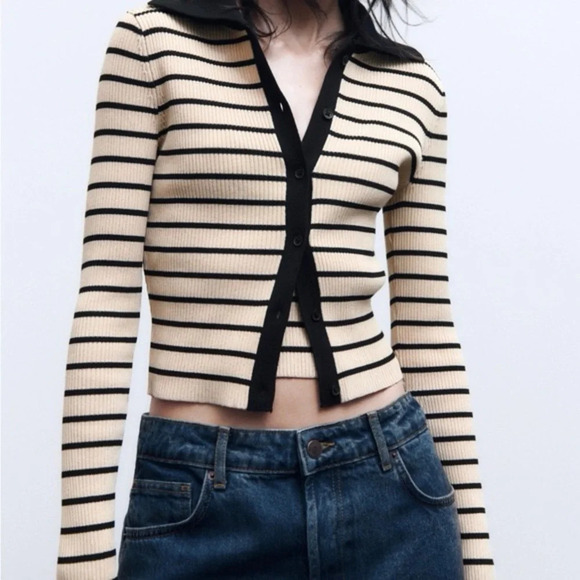 NWOT Zara Collared Ribbed Striped Button Sweater in Ivory/Black Size M - Picture 1 of 10